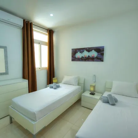アパート Charming 2 Bedroom Near Sliema Seafront Ybon1-1 *