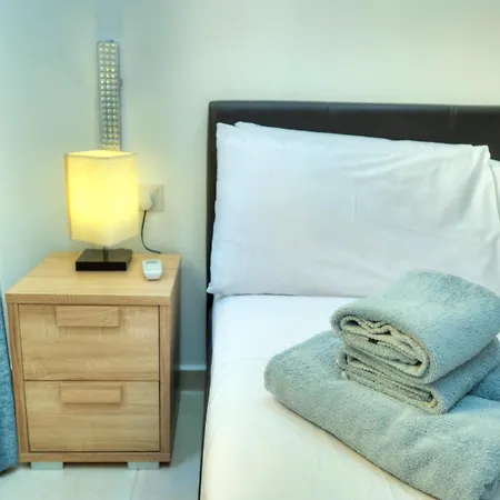 Charming 2 Bedroom Near Sliema Seafront Ybon1-1