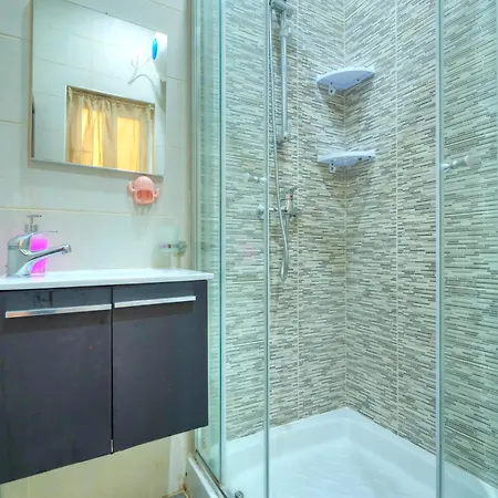Charming 2 Bedroom Near Sliema Seafront Ybon1-1